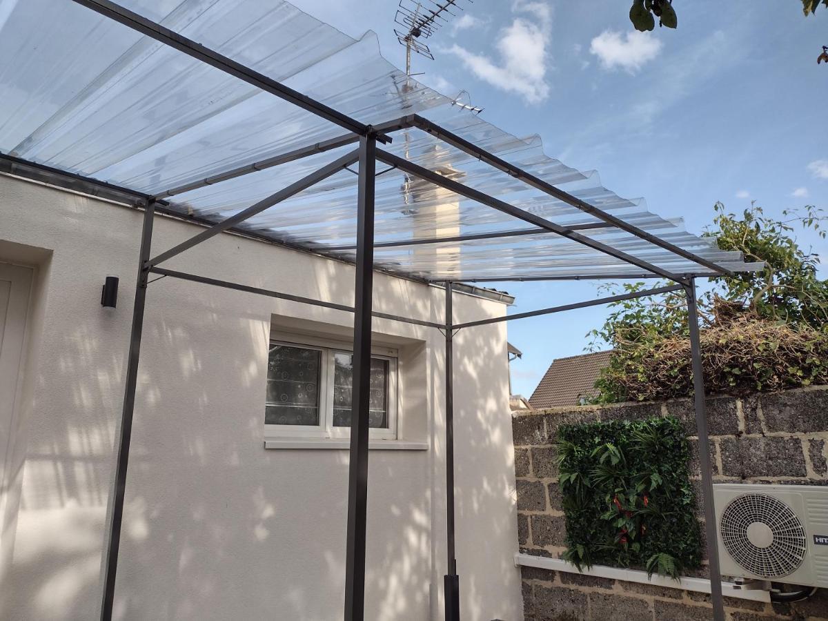 Eco-logis Le 50, Maison Avec Jardins Et Terrasse Privatifs Mondeville (Calvados)